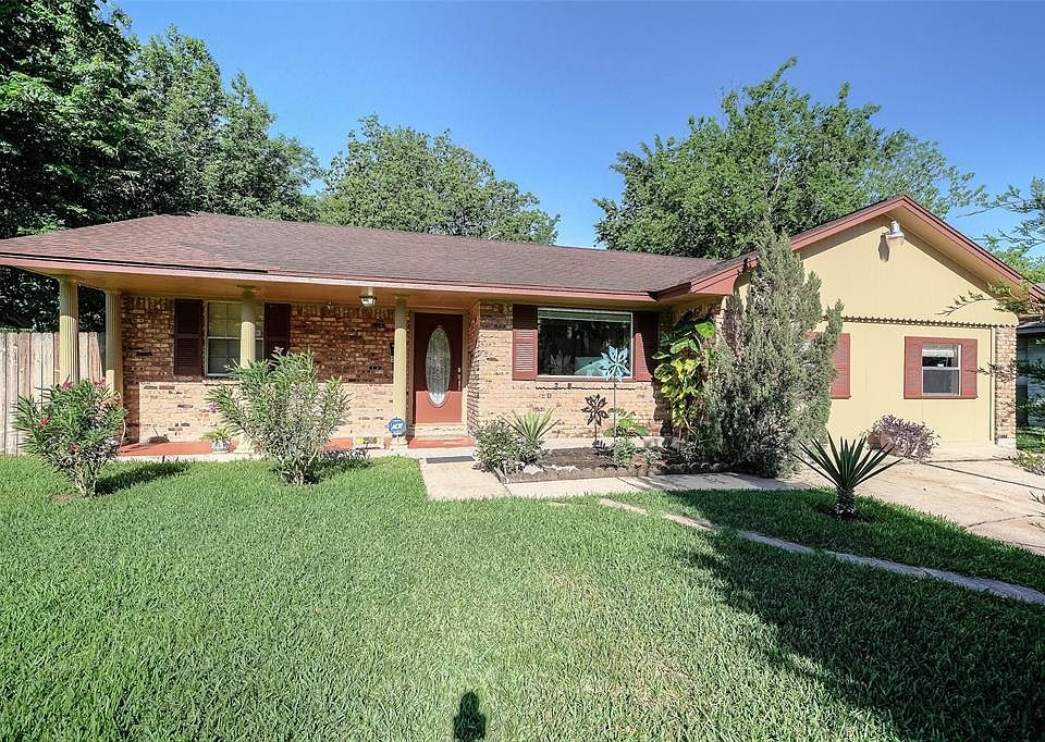1st image of 2506 Blueberry Ln