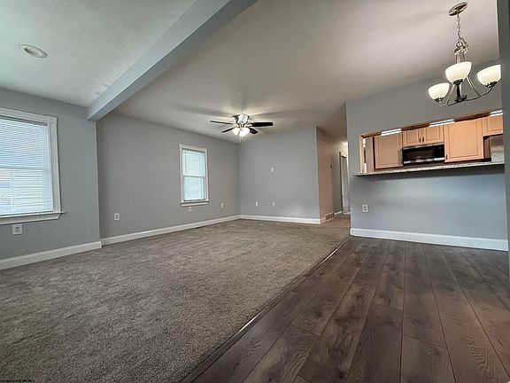 3rd image of 315 Thomas Ave