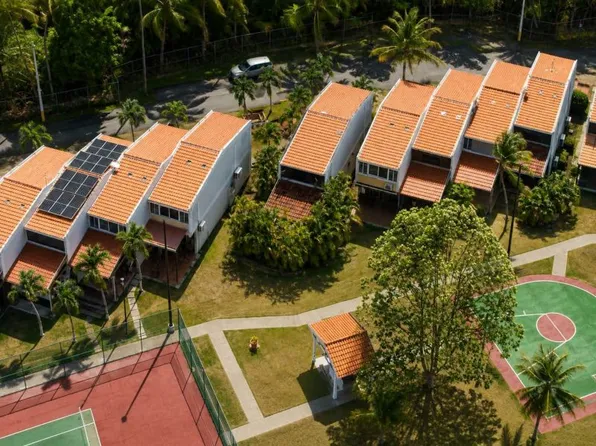 Villas De Punta Guillarte Villa #48, Arroyo, PR 00714