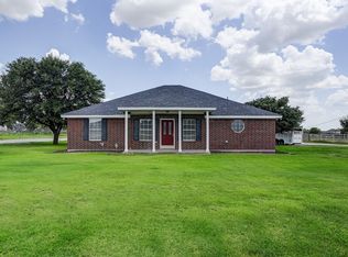 365 Country Ln, Haslet, TX 76052
