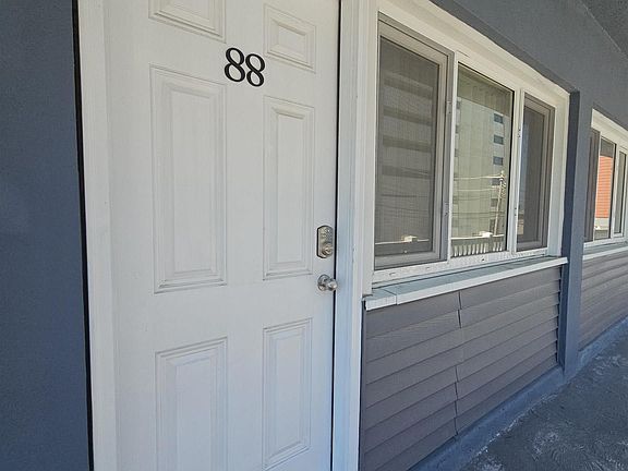 2nd image of 3501 Pacific Ave APT 88