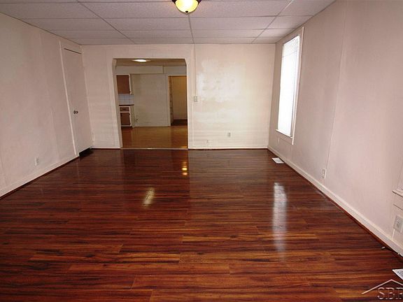 4th image of 119 W Cornell St