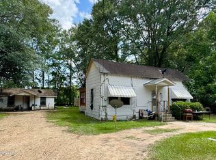 510 Bullis St, Columbia, MS 39429