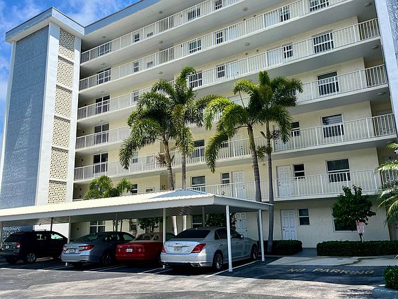 4th image of 1 Harbourside Dr APT 2511