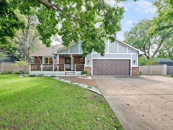 2628 Northdale Blvd NW, Coon Rapids, MN 55433