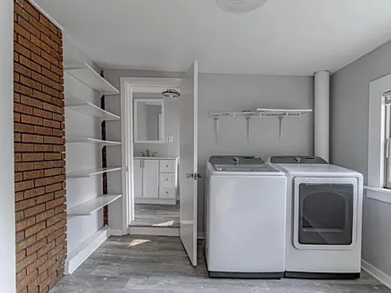 119 Victory Ave — Photo 13