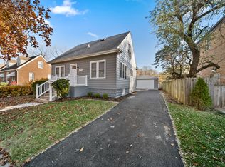 9219 S 55th Ave, Oak Lawn, IL 60453