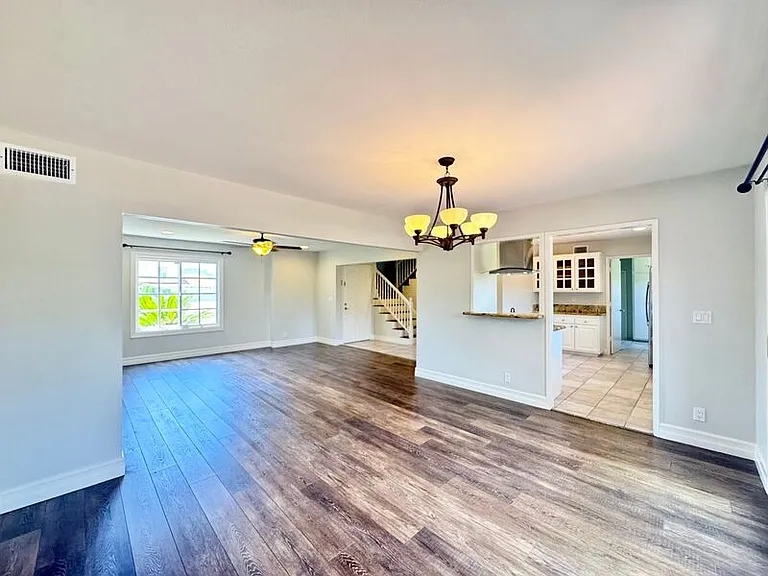 1530 Rogue St — Photo 3