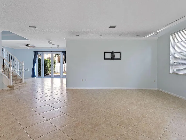 9869 Woodworth Ct — Photo 17