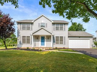 45 Hazel Bark Run, Rochester, NY 14606