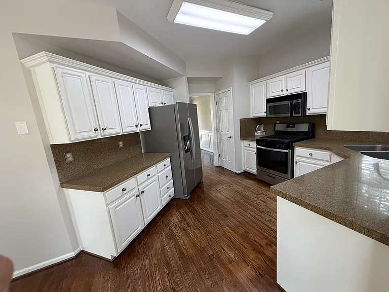 3746 Summer Rose Dr — Photo 5