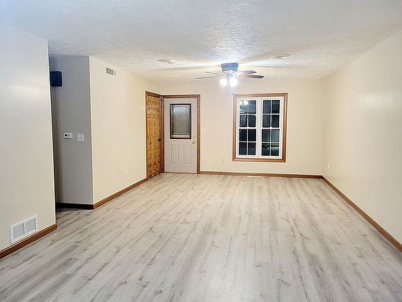 5th image of 3102 Ioke St