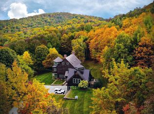 1151 Hewitt St, North Pomfret, VT 05053