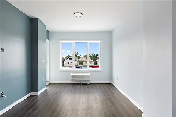 Rented by Elmekies Equities | media 8