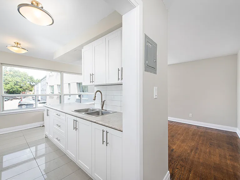 12 Rosseau Rd #12003 — Photo 9