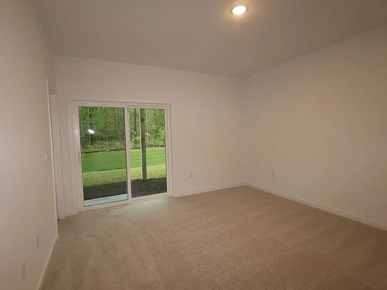 45 Basswood St — Photo 4