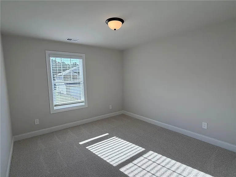 2838 Sweet Red Cir — Photo 11