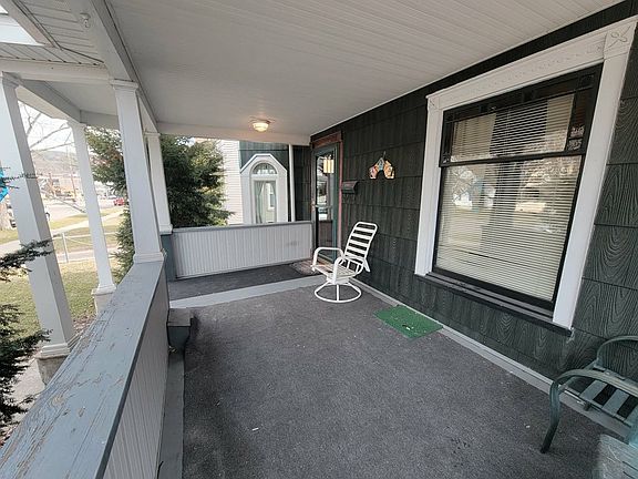 2nd image of 105 N Elmer Ave
