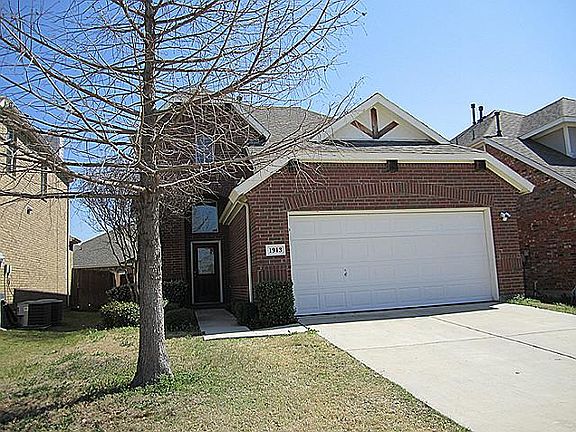 2nd image of 1913 Hopkins Dr