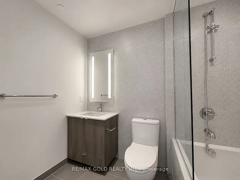 585 Bloor St E #3515 — Photo 16