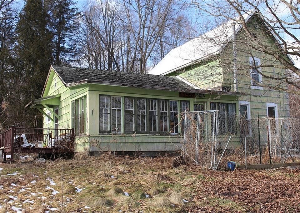 1st image of 11557 Mill St