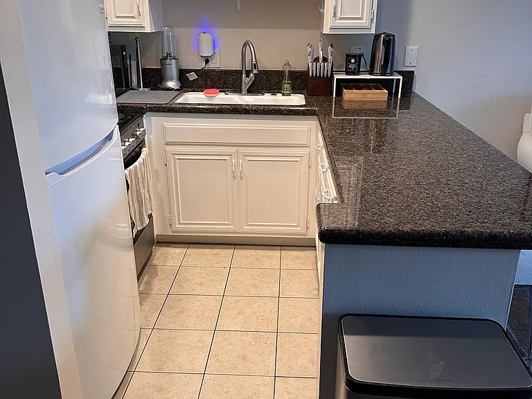 500 Cagney Ln — Photo 8