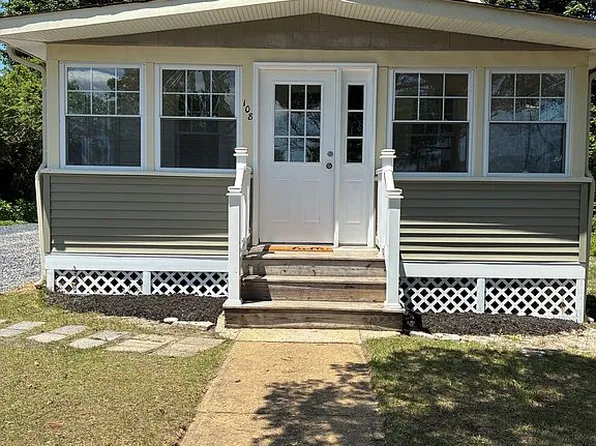 108 Longboat Ave, Beachwood, NJ 08722