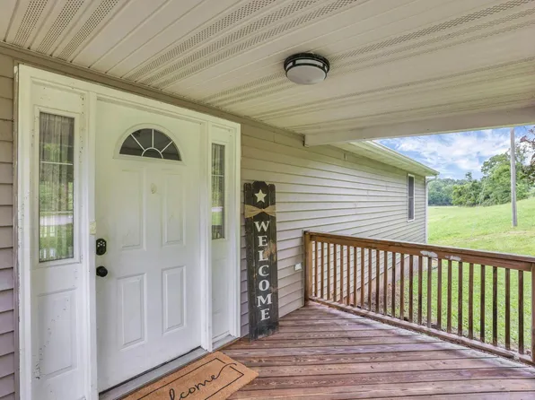 7455 Old Grade Rd, Chesterhill, OH 43728