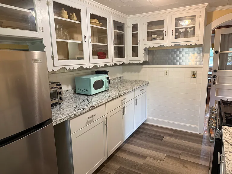 218B Bradford Rd — Photo 2