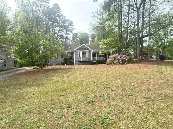 6351 Wyndham Lakes Dr NW, Dallas, GA 30157