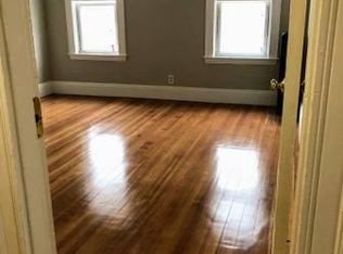 11 Banks St #1, Waltham, MA 02451