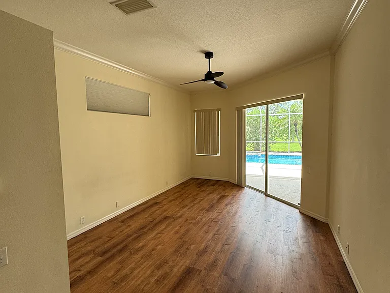 10084 Cherry Hills Avenue Cir — Photo 46