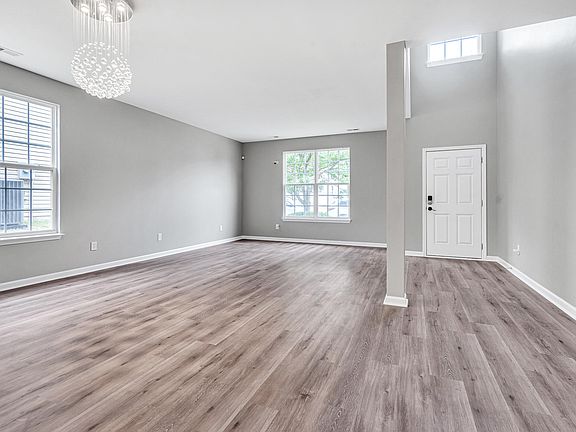 3rd image of 3726 Rivermist Dr