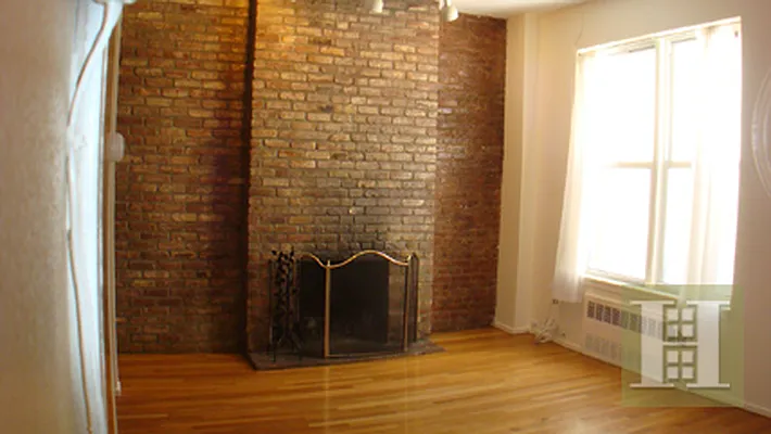 Rented by Halstead Real Estate | media 19