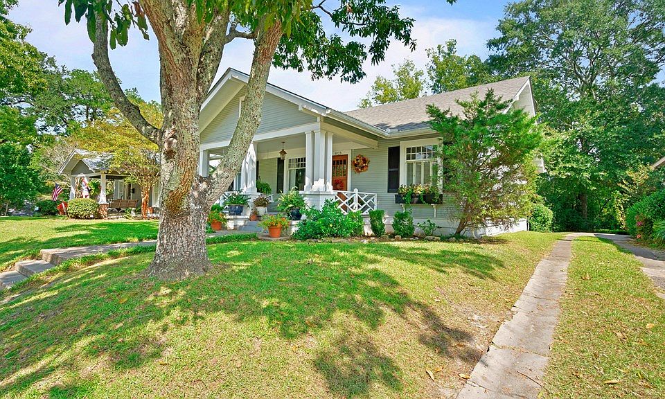 1023 N 7th Ave, Laurel, MS 39440 Zillow