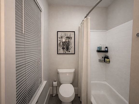 5th image of 5 Riverside Pl