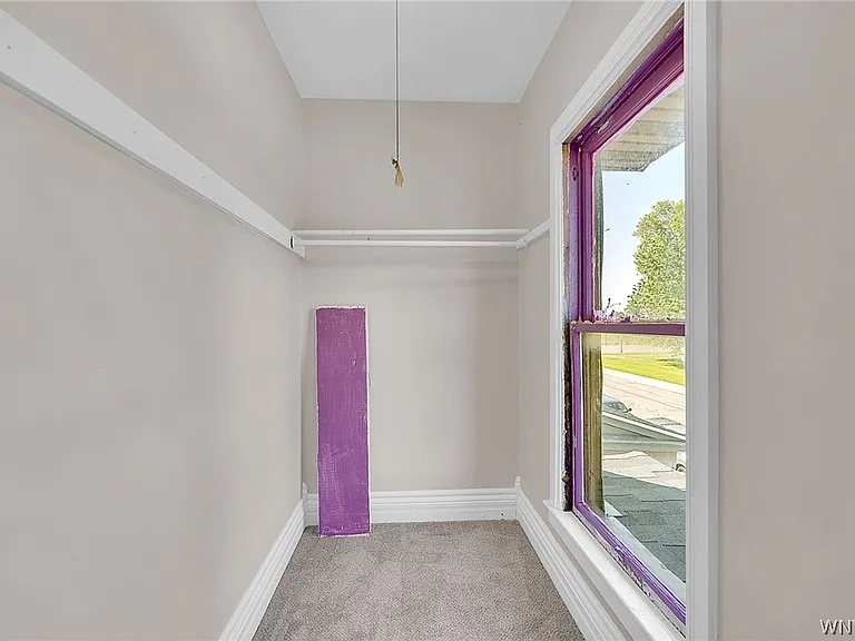 1097 Tonawanda St — Photo 25
