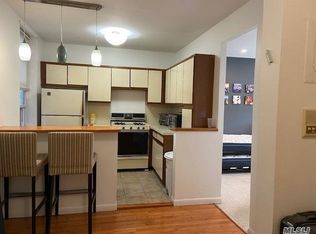 874 W Broadway APT A1, Woodmere, NY 11598