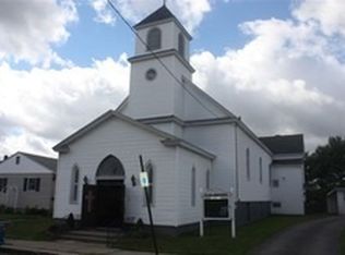 27 Teller St, Amsterdam, NY 12010