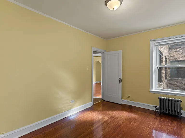 6726 N Bosworth Ave #1S — Photo 38