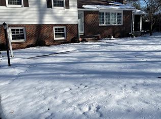 1173 McClain Dr, Vineland, NJ 08361
