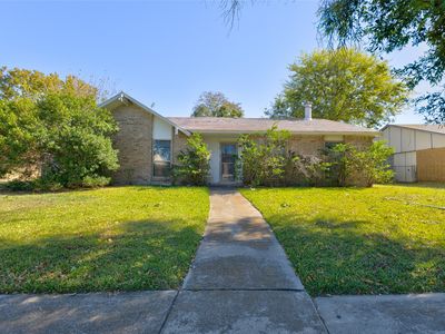 1833 Clark Trl, Grand Prairie, TX, 75052
