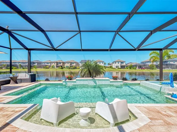 10192 Milky Way Cir, Sarasota, FL 34241