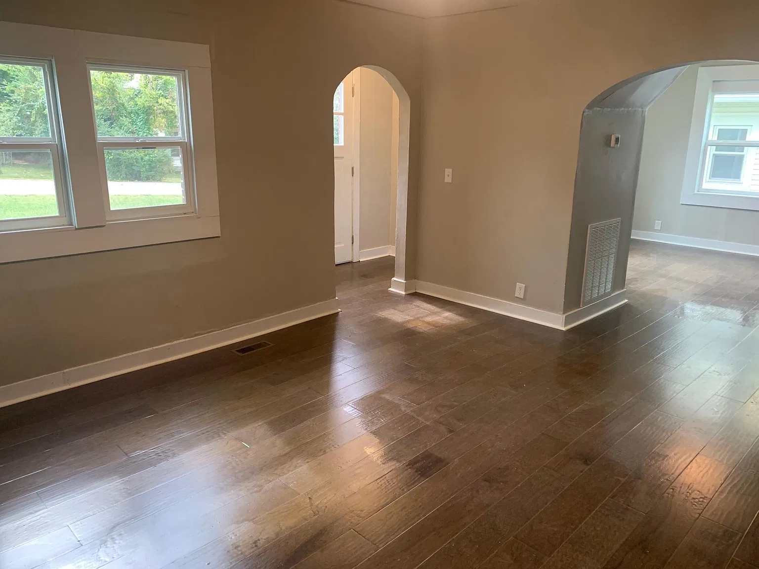 3 bed, 1816 sqft, $2,000 — Photo 3
