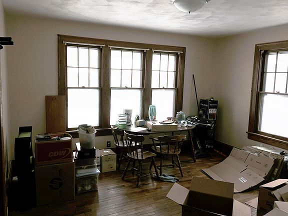 4th image of 207 W Central Ave #1