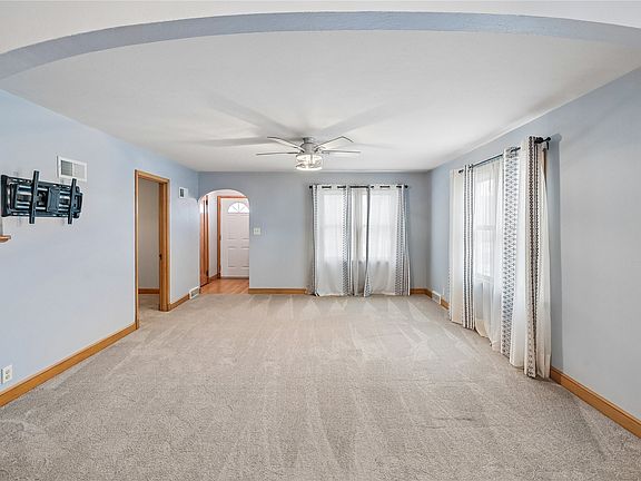 5th image of 203 5th Ave