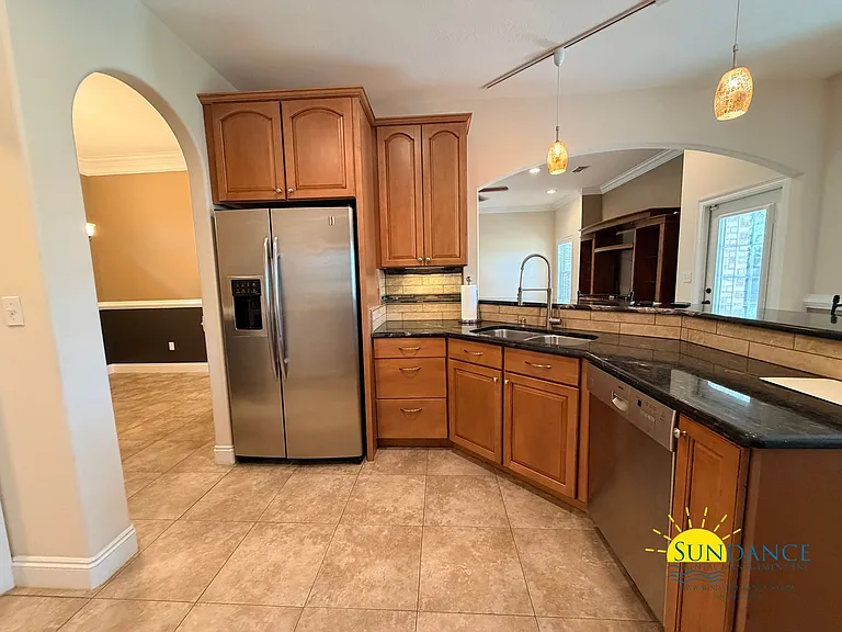 213 Golf Course Dr — Photo 11
