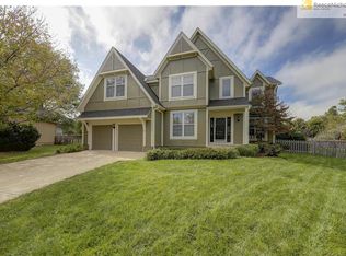 12830 Bond St, Overland Park, KS 66213