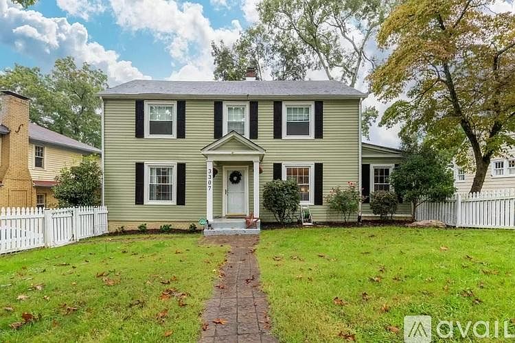 1st image of 3307 Windsor Ct