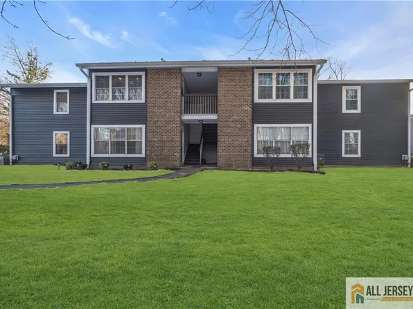 65 Pennsylvania Way, North Brunswick, NJ 08902